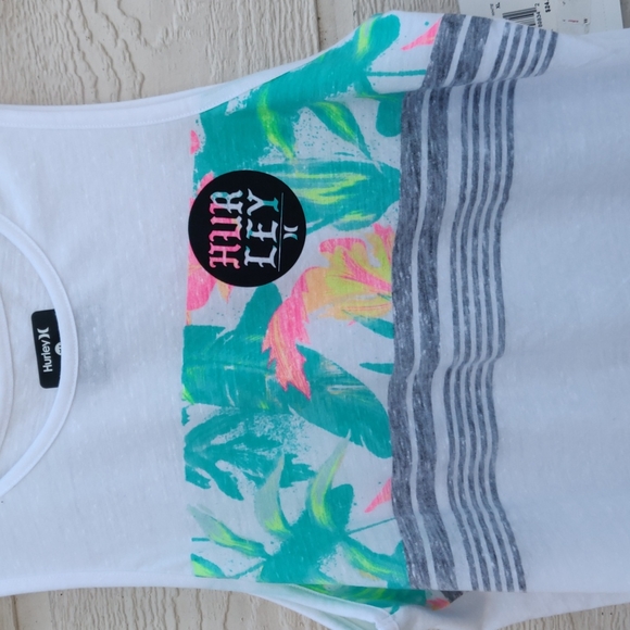 Hurley boy's shirt size XL - Picture 3 of 6